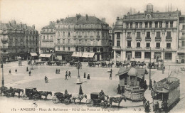 Angers * Place Du Ralliement * Hôtel Des Postes Et Télégraphes * Tram Tramway * Attelage - Angers