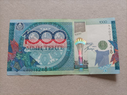 Billete De Kazajistan De 1000 Tenge Prefijo Muy Raro, Nº Bajisimo, Año 2010, Sc/plancha - Kasachstan