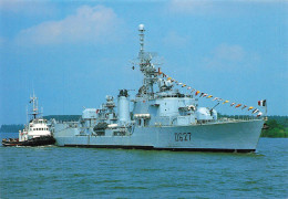 Bateau * Navire De Guerre MAILLE BREZE , Escorteur D'escadre * 1er Musée Naval à Flot De France * à NANTES - Warships