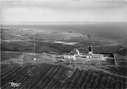 56-ILE-DE-GROIX- VUE AERIENNE LE GRAND PHARE DE PEN MEN - Altri & Non Classificati