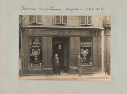 Angouleme * RARE Photo 1916/17 * Devanture De La Pharmacie Charles PUIROUX Pharmacien * Format 14x10cm - Angouleme