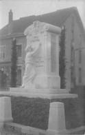 L'ISLE-sur-le-DOUBS (Doubs) - Le Monument Aux Morts - Carte-Photo - Isle Sur Le Doubs