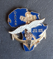 INSIGNES DE LA 1ére COMPAGNIE DU 23éme BATAILLON  DE MARINE . DAKAR . - Navy