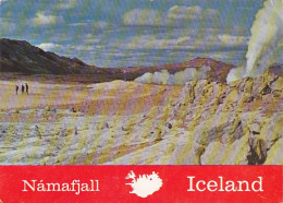 NAMAFJALL GEOTHERMAL AREA VIEW, PEOPLE - Islande