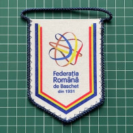 Flag Pennant Banderín ZA000605 - Basketball Romania Federation Association Union - Habillement, Souvenirs & Autres