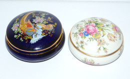 -2 ANCIENNES BOITES BONBONNIERES PORCELAINE LIMOGES BLANCHE & BLEU De FOUR    E - Limoges (FRA)