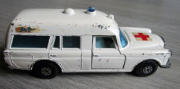 Mercedes Benz - Binz Ambulance - Matchbox SpeedKings K 26 - 1/45 ème - Matchbox