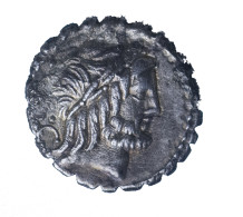 République Romaine Antonia Vers -81 Av-JC Denier Serratus Rome - Republic (280 BC To 27 BC)