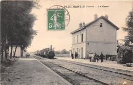 86-PLEUMARTIN- LA GARE - Pleumartin