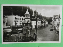 Valkenburg L Monumentplein - Valkenburg