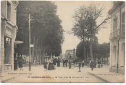 72 CHATEAU-du-LOIR   La Place , Prise De L'Avenue Du Mans - Chateau Du Loir