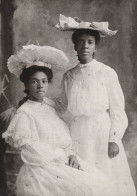 African American Lady Ladies In White Fashion Dress Award Photo Postcard - Non Classés