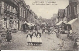 GUEMENE SUR SCORFF, La Place, Belle CPA Du Morbihan - Guemene Sur Scorff