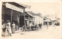 CPA ANTILLES HAITI CARTE PHOTO SUITE A PORT AU PRINCE STREET SCENE EPICERIE NOTRE DAME - Haïti