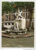 84 - BOLLENE (Vaucluse) - La Statue Des Lutteurs De Carpentier - Place De L'Hôtel De Ville - Ed. S.L. N° 95.497 - Bollene