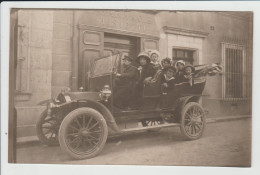 LE BEAUSSET - VAR - CARTE PHOTO - AUTOMOBILE DEVANT LA PHARMACIE H SIETTI - Le Beausset