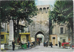 D 13   TRETS. PORTE DE POURRIERES. CARTE ECRITE - Trets