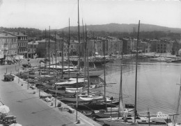 Saint Tropez -  Le Port Et Ses Yachts -  CPM °J - Saint-Tropez