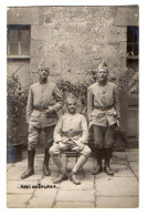 CPA 3369 - MILITARIA - Carte Photo Militaire - Abri Du Soldat - Photo ATHENY, Photographe à SAINT - MALO - Personnages