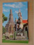 THE TOWER OF PHRA PRANG - Thaïlande
