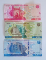 Usbekistan, Used, 2000, 5000 Und 10000 Som - Ouzbékistan