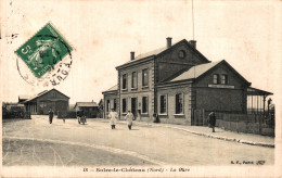 N°105027 -cpa Solre Le Château -la Gare- - Solre Le Chateau