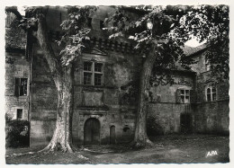 CPM - CENEVIERES (Lot) - Château De Cenevières - Entrée - Corps De Garde - Andere & Zonder Classificatie