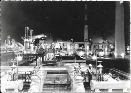 LACQ - Vue De Nuit De L'Usine De La Société Nationale Des Pétroles D'Aquitaine - Lacq