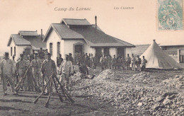 12 / CAMP DU LARZAC / LES CUISINES / PLAN RARE DES FUSILS EN PYRAMIDES - La Cavalerie
