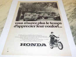 ANCIENNE PUBLICITE LE CONFORT HONDA 1968 - Moto