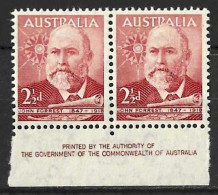 AUSTRALIA....KING GEORGE..VI...(1936-52..).." 1949.."......PAIR X 2 & HALFd.....SG233...IMPRINT PAIR......MNH...... - Nuevos