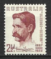 AUSTRALIA....KING GEORGE..VI...(1936-52..)...." 1949..".....2 & HALFd.....SG231........MNH...... - Mint Stamps