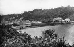 Cpsm De Jugon - Vue Sur L'Etang - - Jugon-les-Lacs