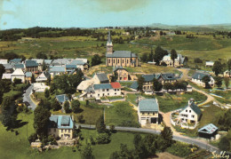 Saint Genès Champespe * Vue Aérienne Du Village - Sonstige & Ohne Zuordnung