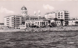 Saint Raphael - La Cathedrale - Le Casino , Vue De La Mer  - CPM °J - Saint-Raphaël