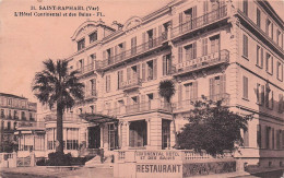 Saint Raphael -  L'Hotel Continentale Et Des Bains - CPA °J - Saint-Raphaël