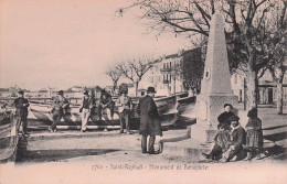 Saint Raphael - Monument De Napoleon - Les Pecheurs - CPA °J - Saint-Raphaël