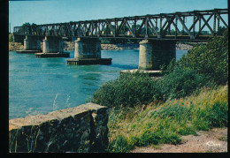 Thouare -- Le Pont Sur La Loire - Kunstbauten