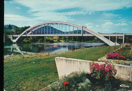 BAS - En - BASSET --- ( Hte - Loire ) -- Le Pont - Structures