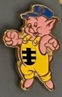 WALT DISNEY -  TROIS PETITS COCHONS - POSTE SUISSE - SWISS POST - COMMUNE - THREE LITTLE PIGS - CASQUETTE BLEUE -   (32) - Postwesen