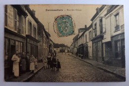 Faremoutiers - Rue Des Ormes - Boucher Devant Sa Boucherie - Commerces Dont Treffe - Faremoutiers