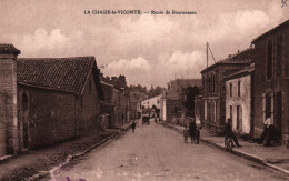 CPA - La CHAIZE-Le-VICOMTE - Route De Bournezeau - Edition ? - La Chaize Le Vicomte