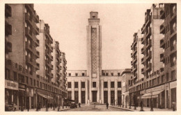 Villeurbanne - Avenue De L'hôtel De Ville Et Mairie - Villeurbanne