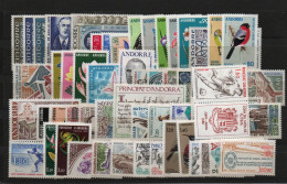 ANDORRE FRANCAIS  LOT DES ANNEES 1972/1982 - N° 221 à 302A** - Cote 146,00 € - Verzamelingen