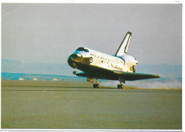 CHALLENGER LANDING AT EDWARDS AIR FORCE BACE, CALIFORNIA, UNITED STATES. UNUSED POSTCARD   Ke6 - Espace