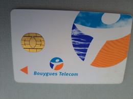 FRANCE/FRANKRIJK   SIM  GSM / BOUYGUES     /TELECOM /  MOBILE   WITH CHIP      ** 13619 ** - Non Classés