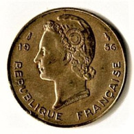 AFRIQUE OCCIDENTALE FRANCAISE / 10 FRANCS / 1956 - Reunion