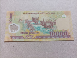 Billete De Vietnam De 10000 Dong, Año 2010, UNC - Viêt-Nam