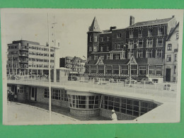 Oostduinkerke-Bains Les Installations Des Bains - Oostduinkerke