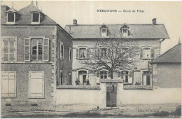 D 18. NERONDES.  ECOLE DE FILLES.  CARTE ECRITE - Nérondes